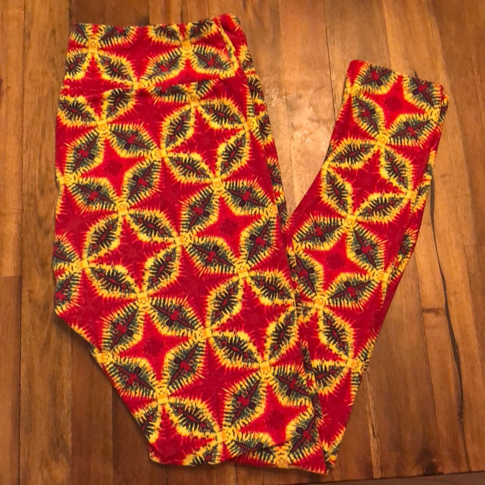 Tall and Curvy LulaRoe Leggings